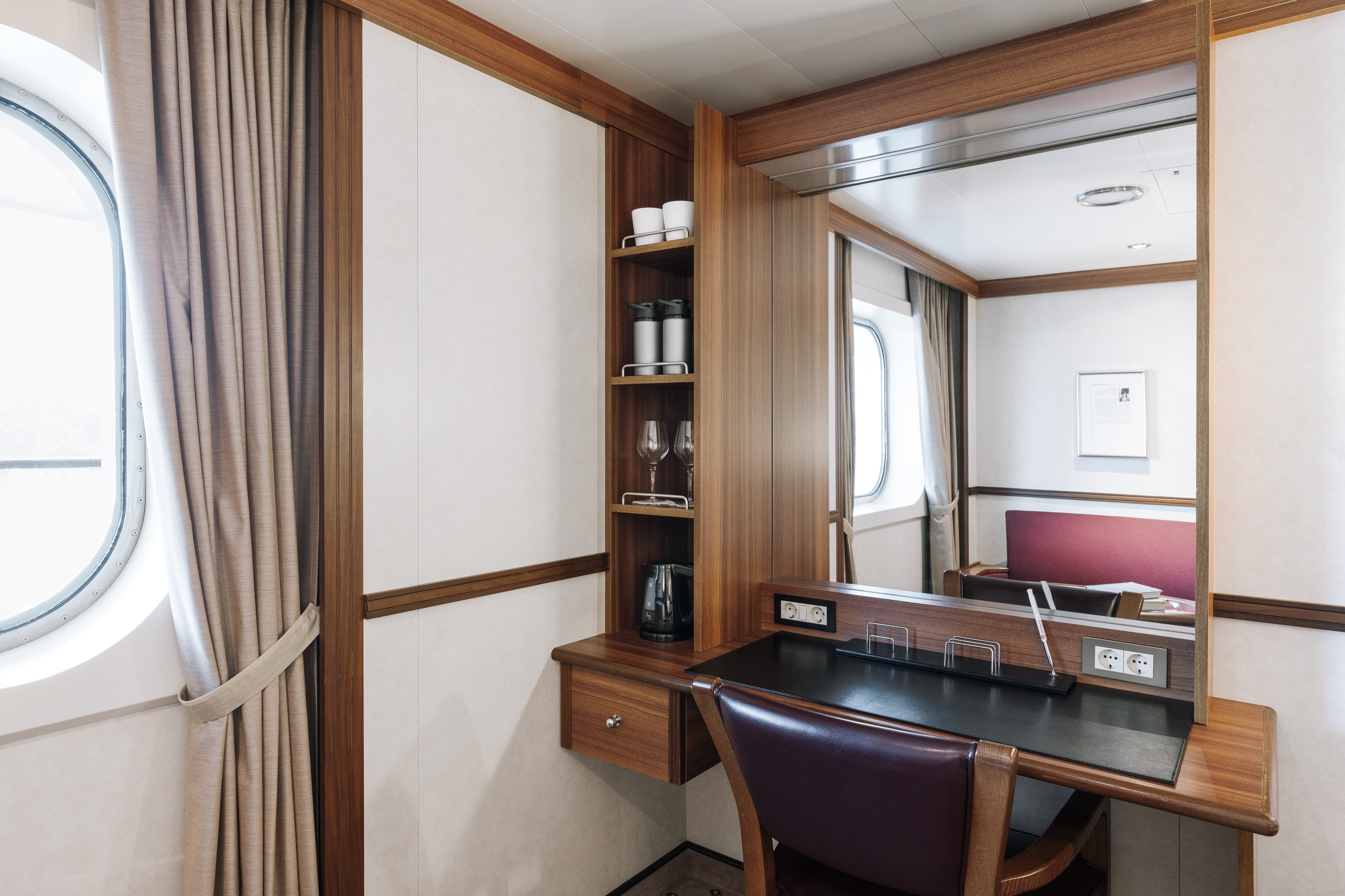 Arctic Superior | Outside Cabin